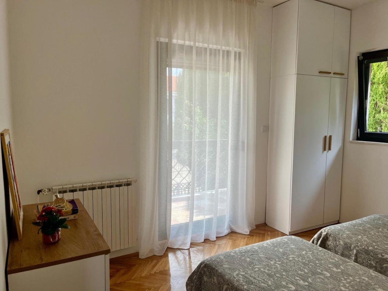 Goldy Apartment *